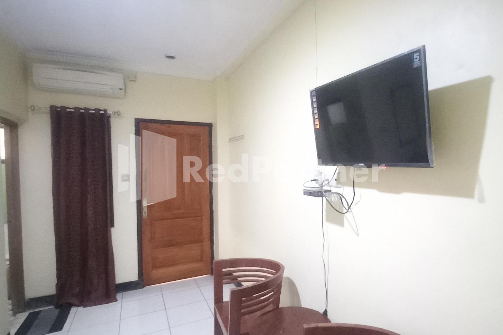 Hotel Palem 2 Syariah Malang Redpartner Exterior foto